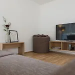 Relaxed Urban Living - Und Boardinghouse 4* Дорнбирн