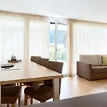 Relaxed Urban Living - Und Boardinghouse Апартаменты 4*