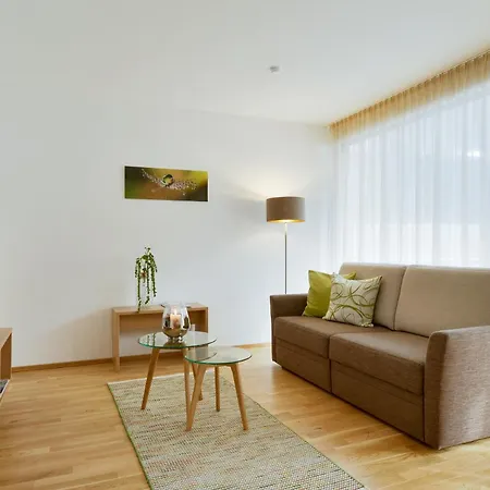 Relaxed Urban Living - Und Boardinghouse Apartman 4*