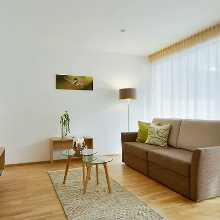 Relaxed Urban Living - Und Boardinghouse 4*